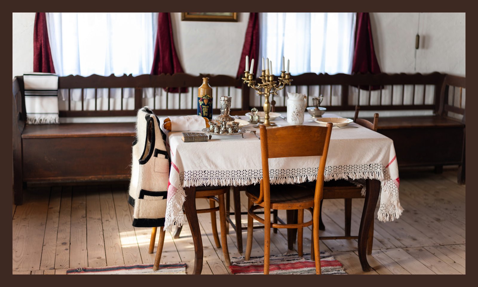 Vintage Dining Room Ideas: Timeless Styling with Antique Charm