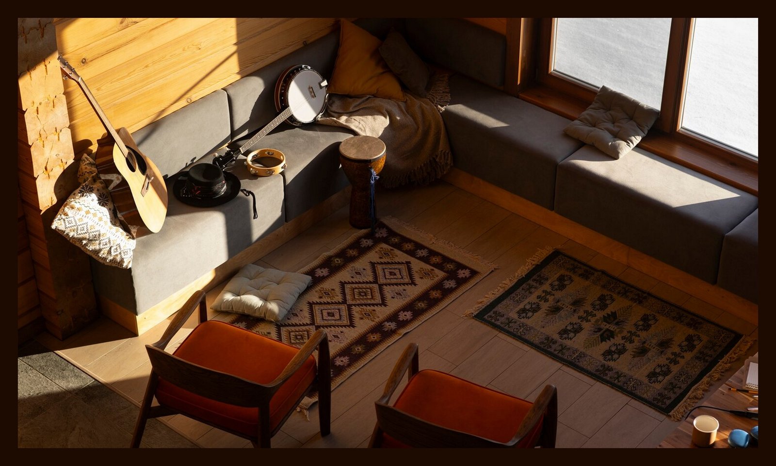 How to Arrange a Vintage Furniture Layout in a Small Space